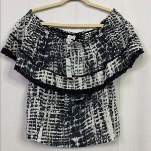 Sofia Jeans by Sofia Vergara Black and White Off-Shoulder Cha Cha Top NWT